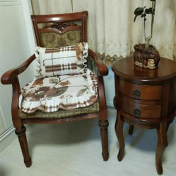 Four-Legged Round End Table - Image 9