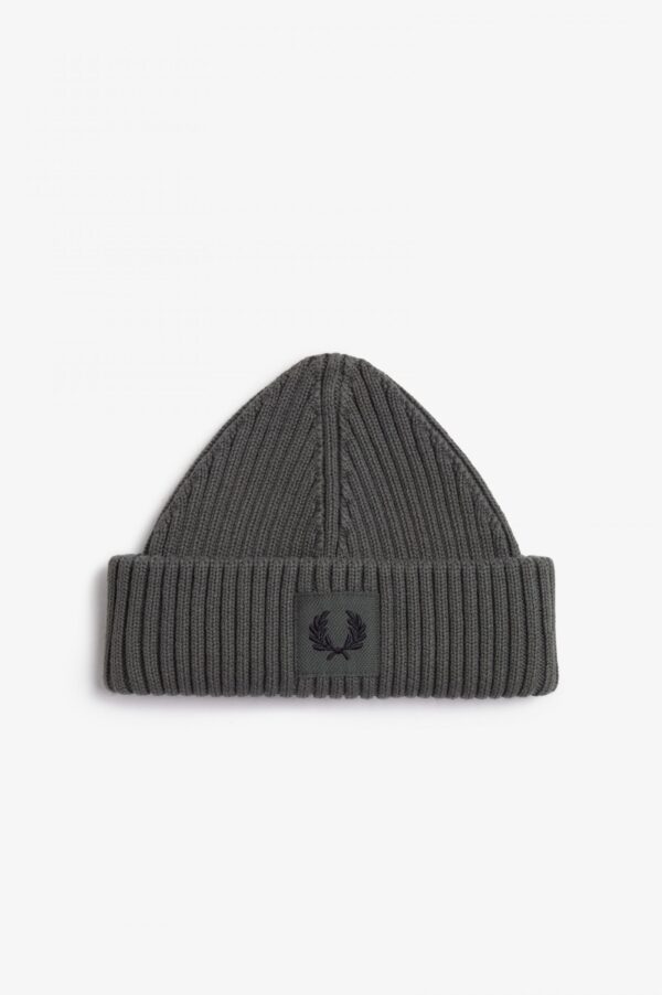 Branded Patch Ribbed Beanie Field Green / Black