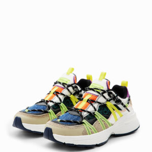 Trekking runner sneakers